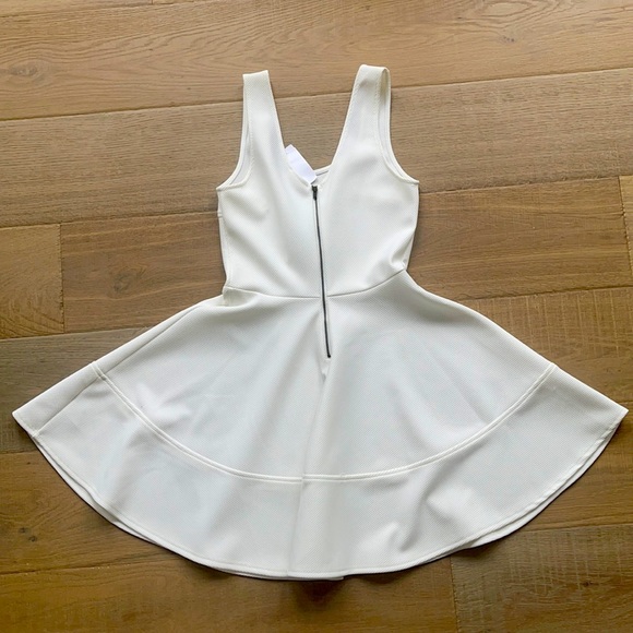 NWT Mystic fit and flare white dress - Picture 4 of 5